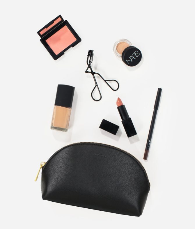 The Cosmetic Bag Small - Black - Image 3