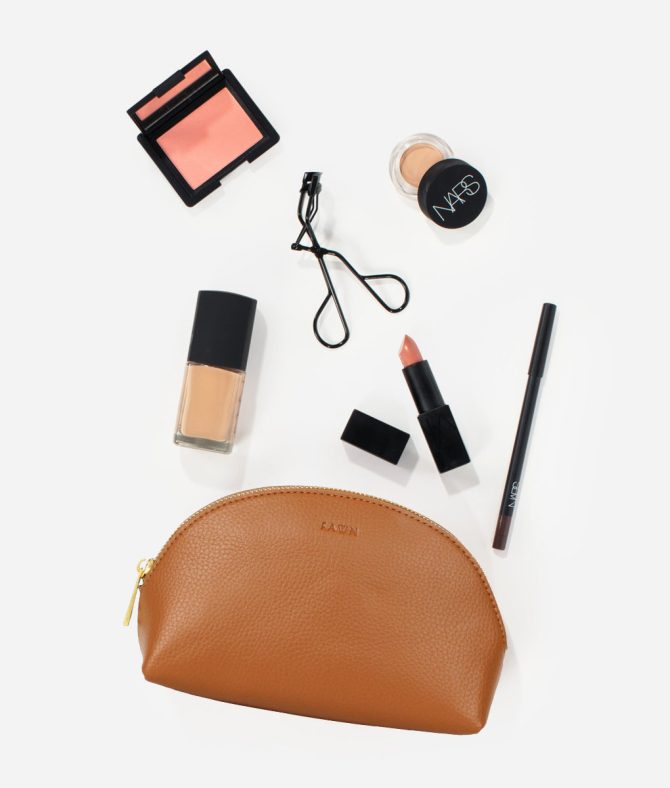 The Cosmetic Bag Small - Brown - Image 3